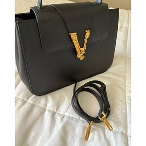 VERSACE